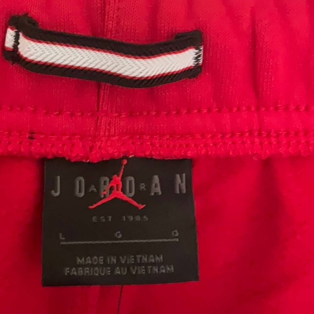 NWT Men's Red Jordan Hoodie & Joggers - Picture 12 of 16